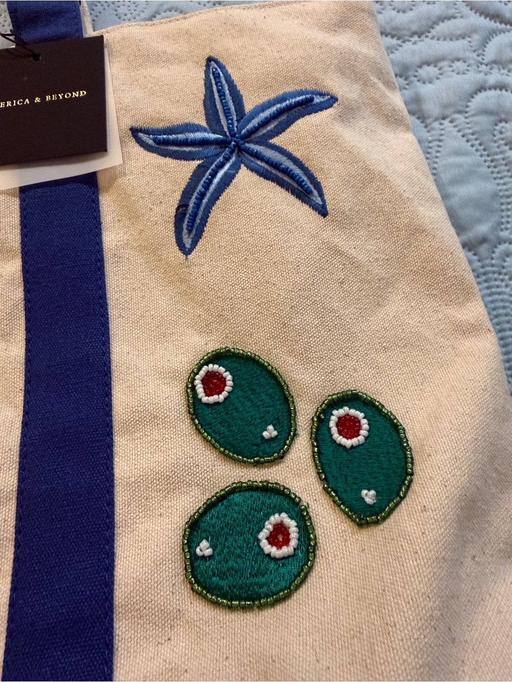 NWT VIRAL America & Beyond Embroidered Beaded Amalfi Canvas Tote Bag - Picture 4 of 7